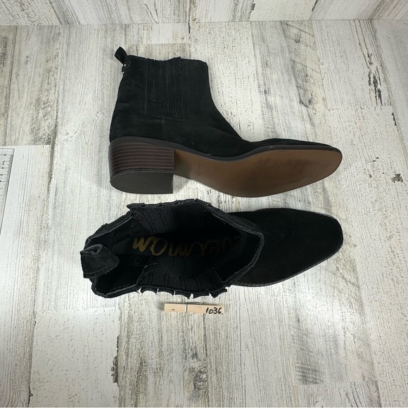 Sam Edelman Bronson Low Stack Heel Bootie in Black Suede #1036 - Picture 12 of 12